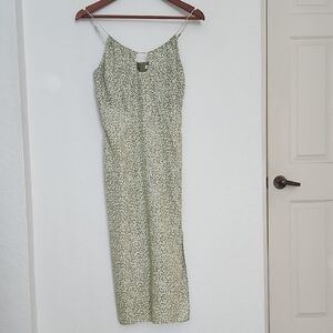 Abercrombie & Fitch Olive Floral Dress